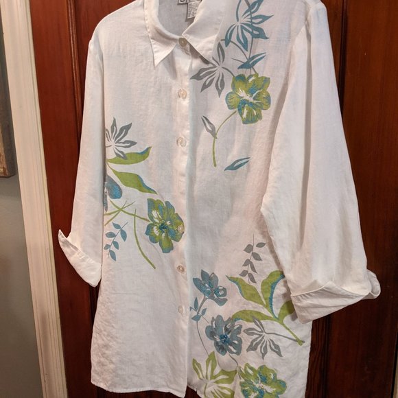 Dress Barn Pants & Jumpsuits Shirt And Capri Set Adorable Set